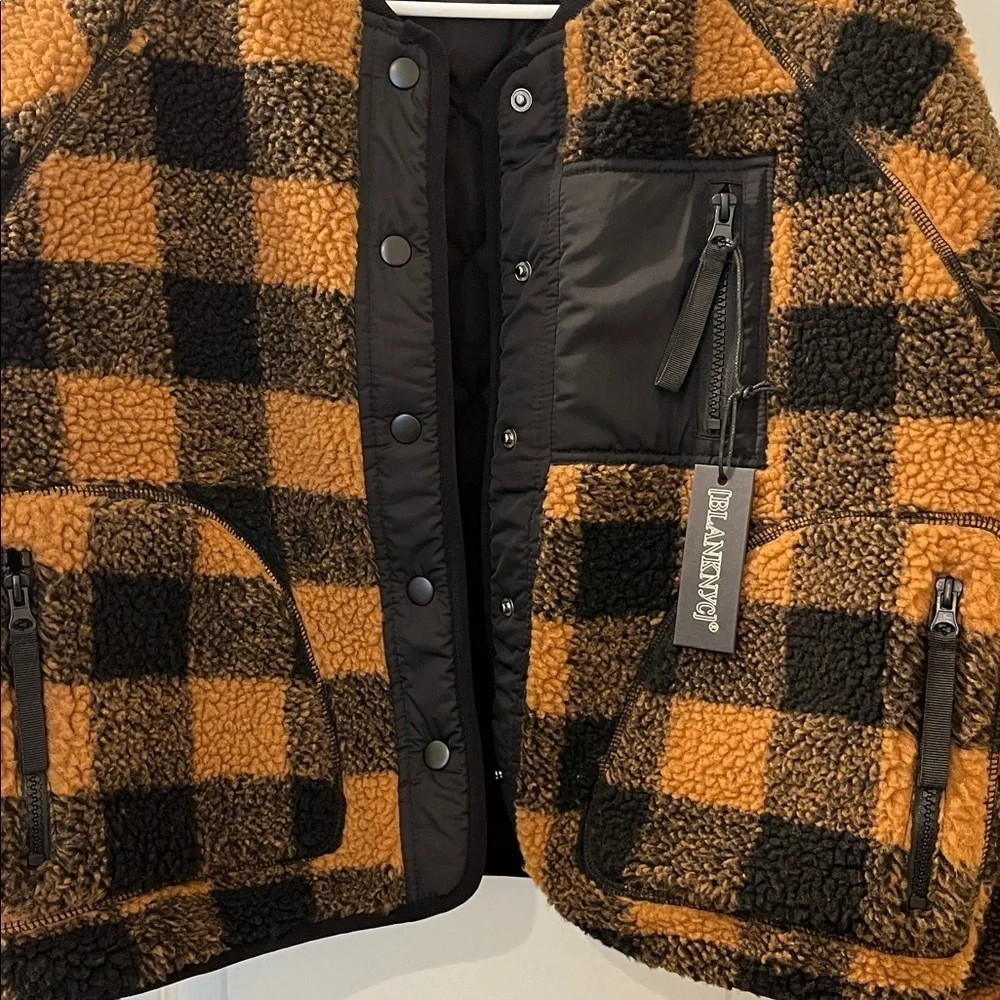 Blank NYC fit pocket become